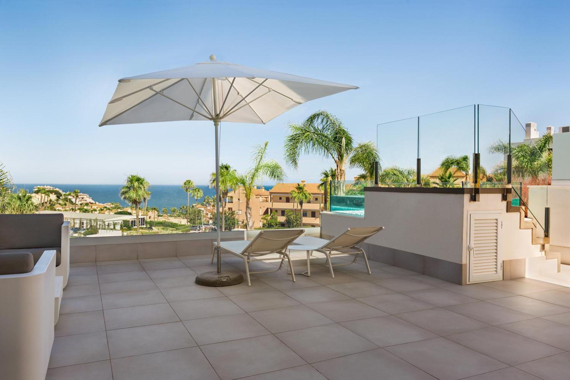 Seaview With Private Pool