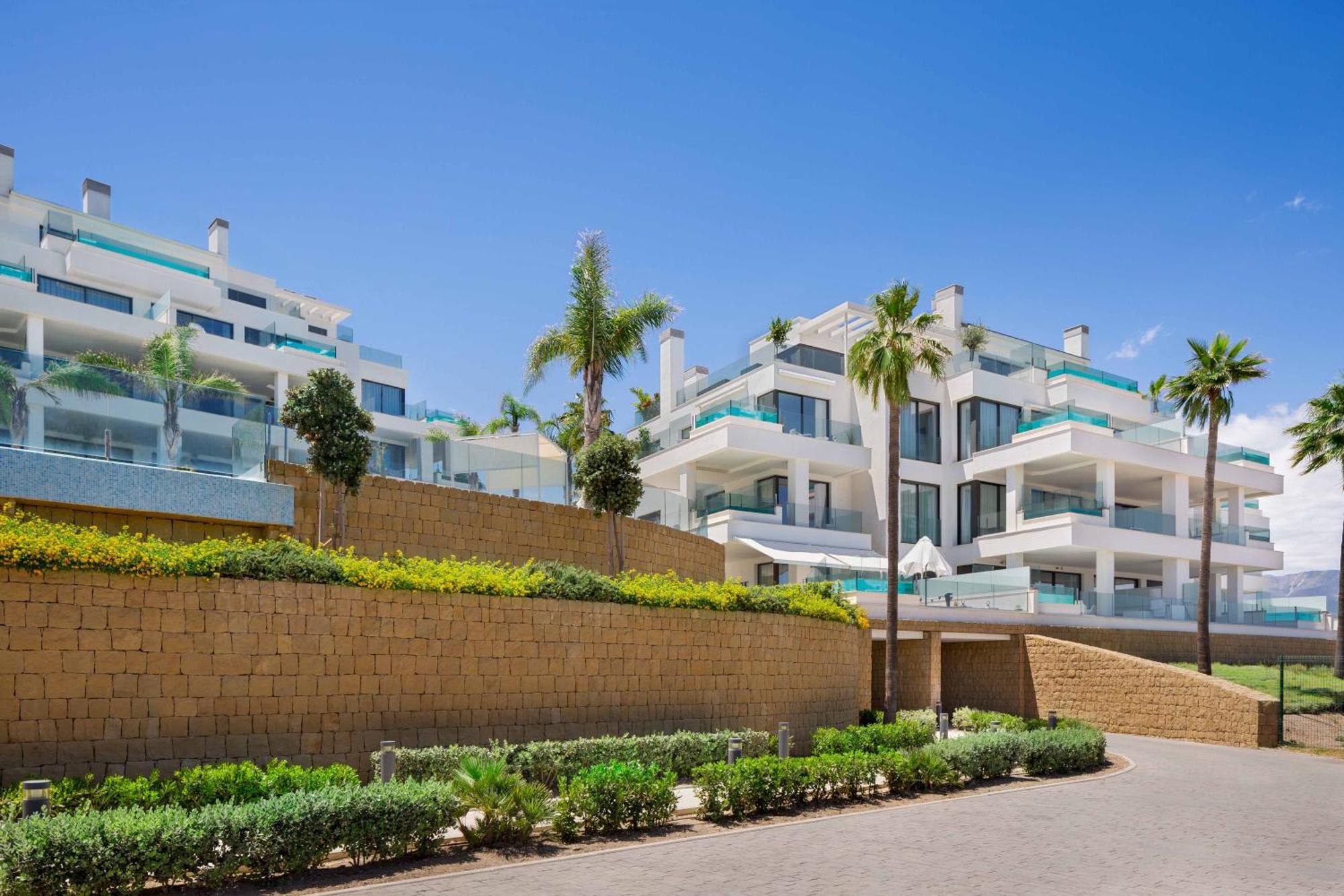 Seaview With Private Pool Apartahotel Fuengirola