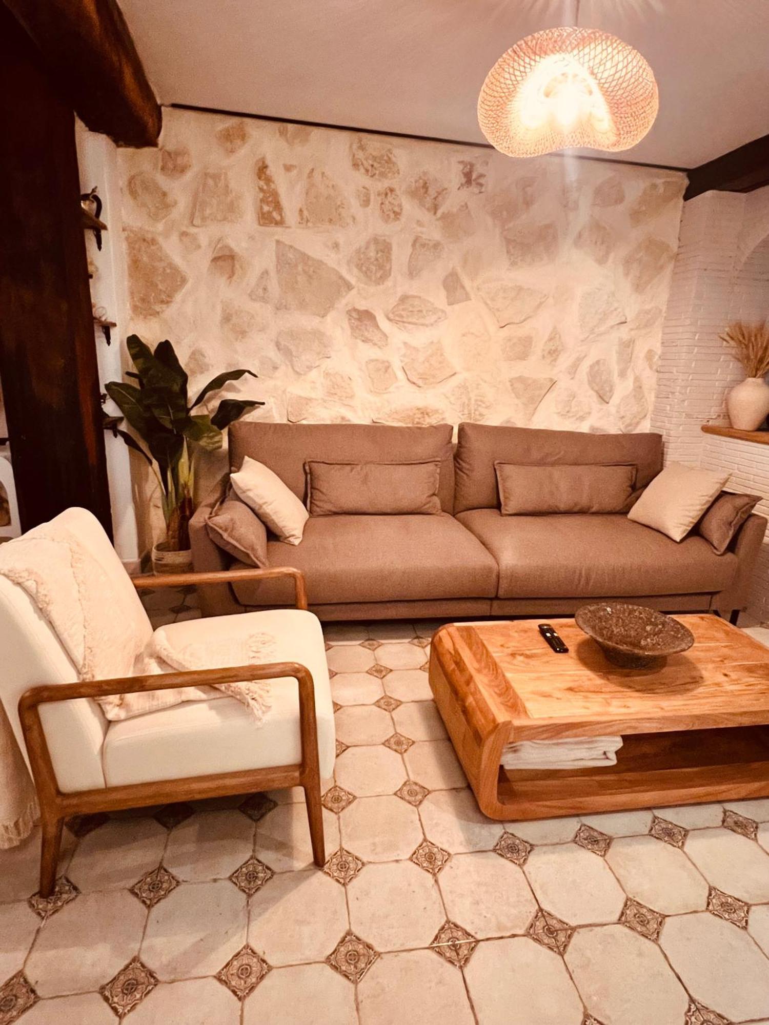 Valeria Casa Con Cueva Privada Del 1748 Villa