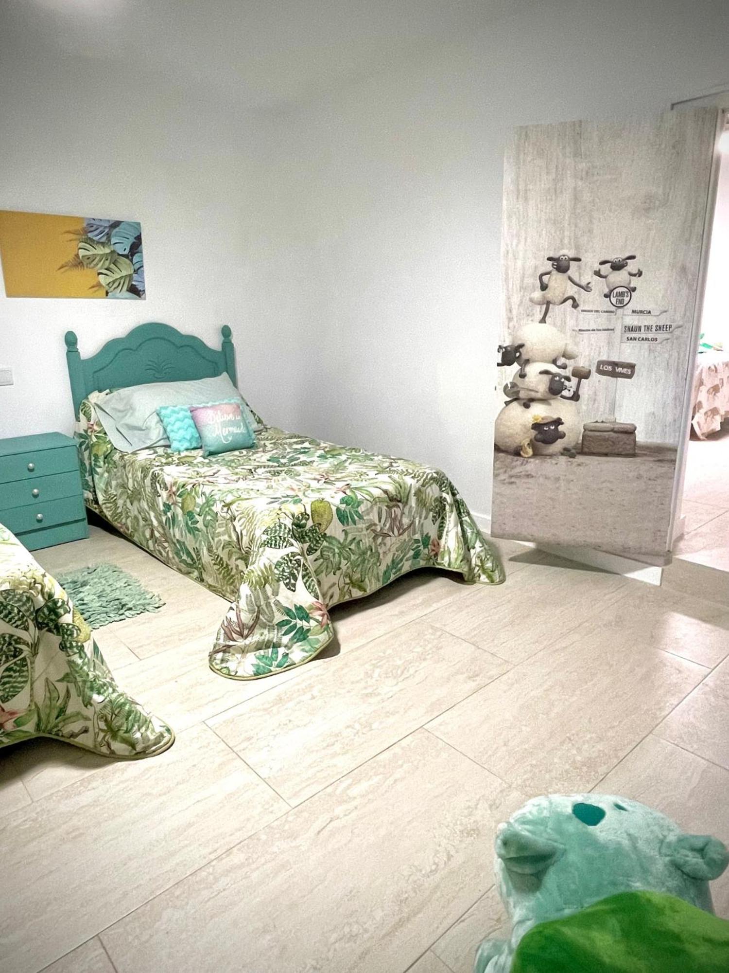 Holiday home Paraje Natural, 6 Habitaciones, Piscina, 1800m2, Cesped La Murada