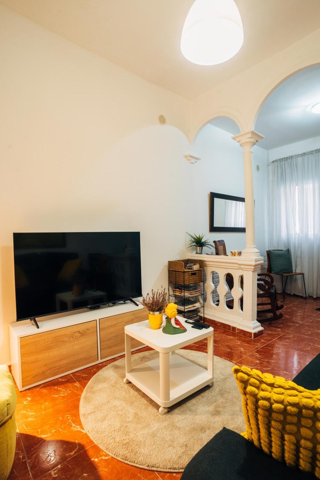 At San Cristobal A 5 Minutos De Puerta Purchena, Wifi Gratis! Сasa de vacaciones Almería