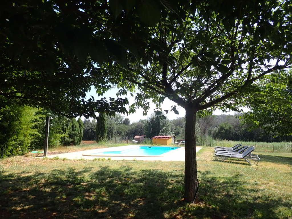 Nou En Con Piscina Holiday home *