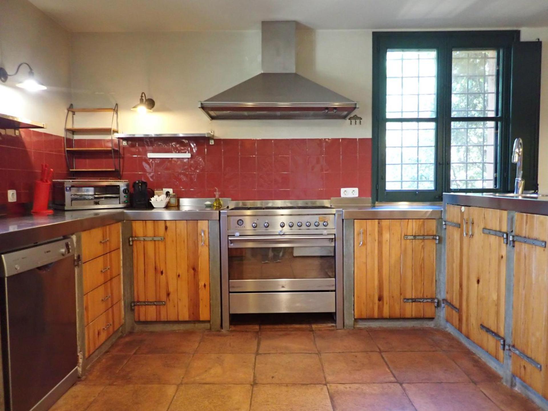 Holiday home Nou En Con Piscina Crespia