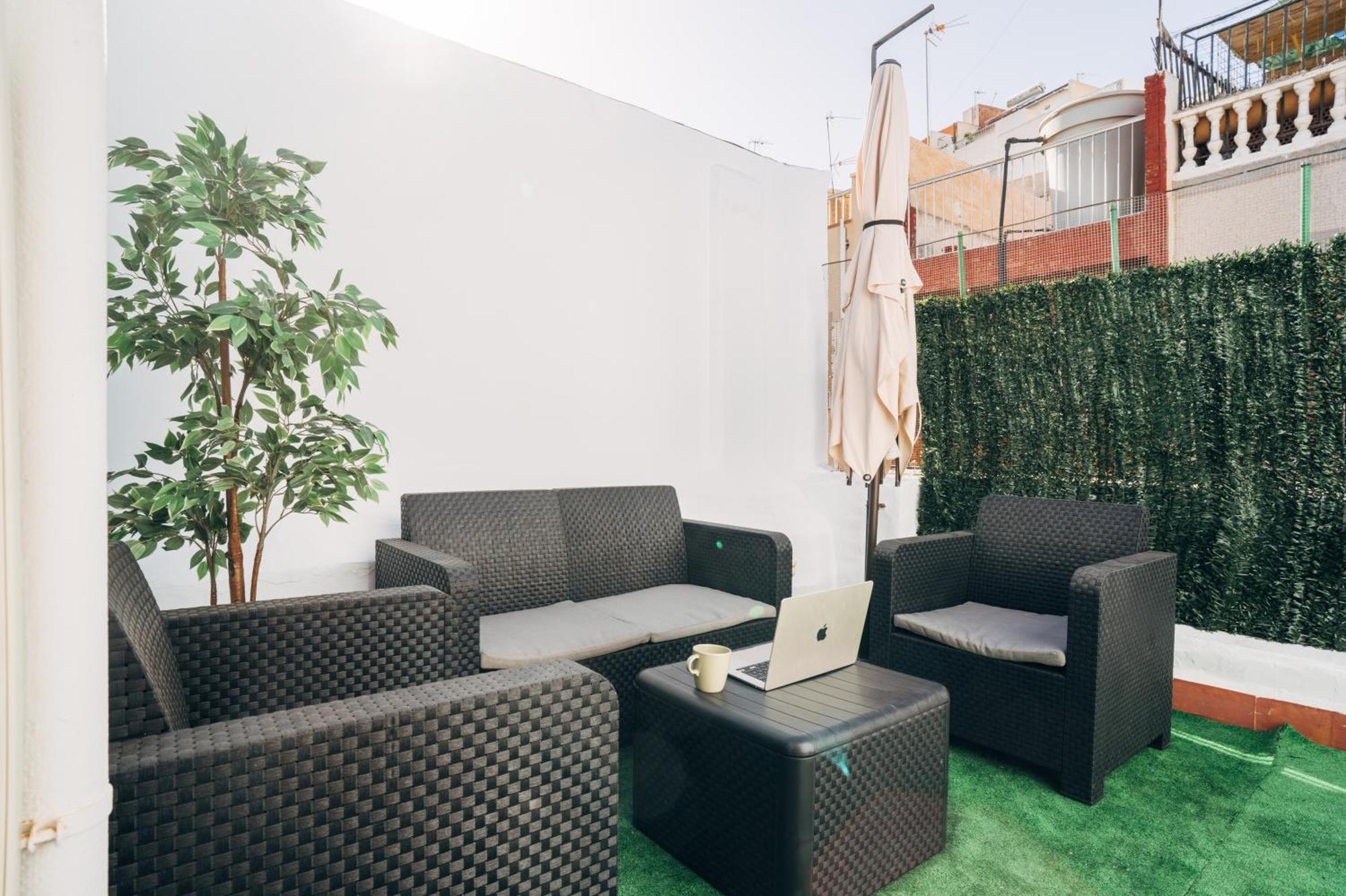 At San Cristobal A 5 Minutos De Puerta Purchena, Wifi Gratis! Holiday home *