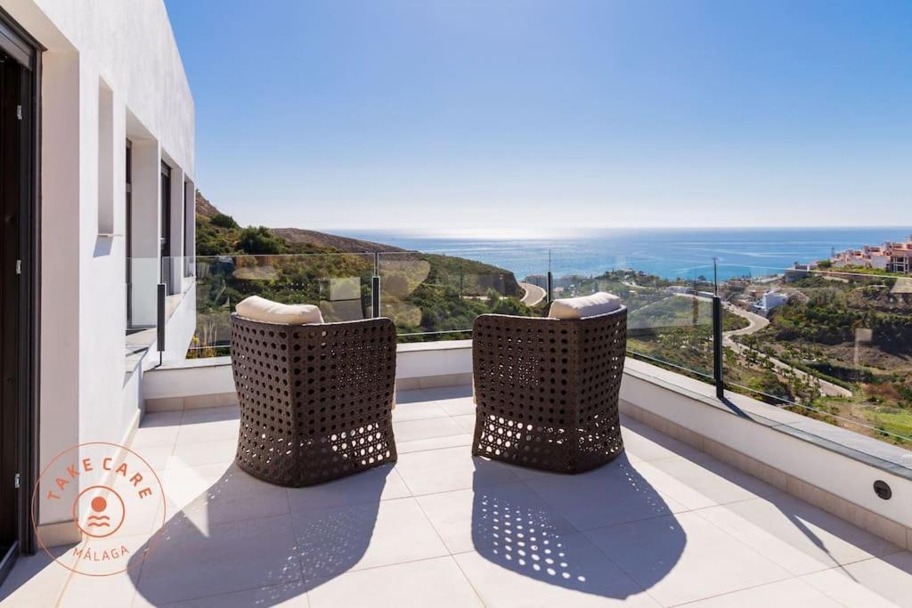 Luxury Seaview Jensen - Tcm