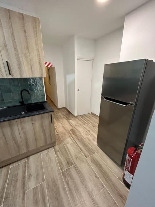 Apartment Recien Reformado Con 5 Y 3 Banos *