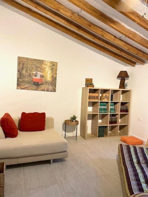 Сasa de vacaciones Paraje Natural, 6 Habitaciones, Piscina, 1800m2, Cesped *
