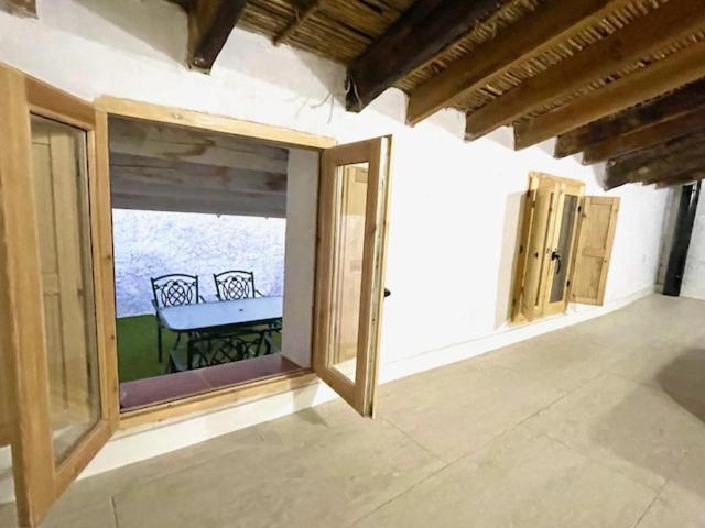Сasa de vacaciones Paraje Natural, 6 Habitaciones, Piscina, 1800m2, Cesped *