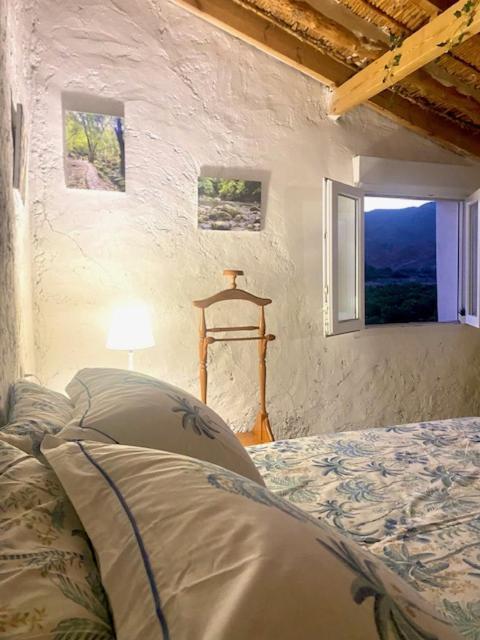 Paraje Natural, 6 Habitaciones, Piscina, 1800m2, Cesped Сasa de vacaciones *