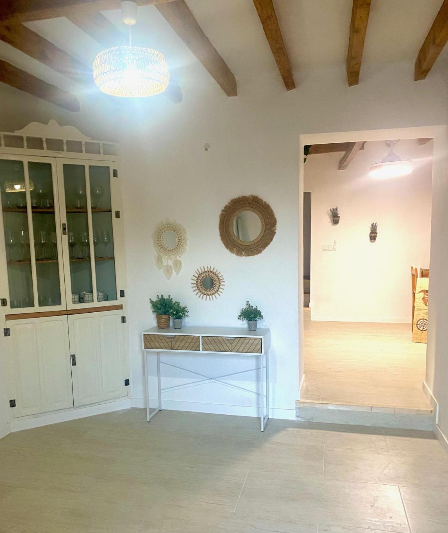 Paraje Natural, 6 Habitaciones, Piscina, 1800m2, Cesped Holiday home