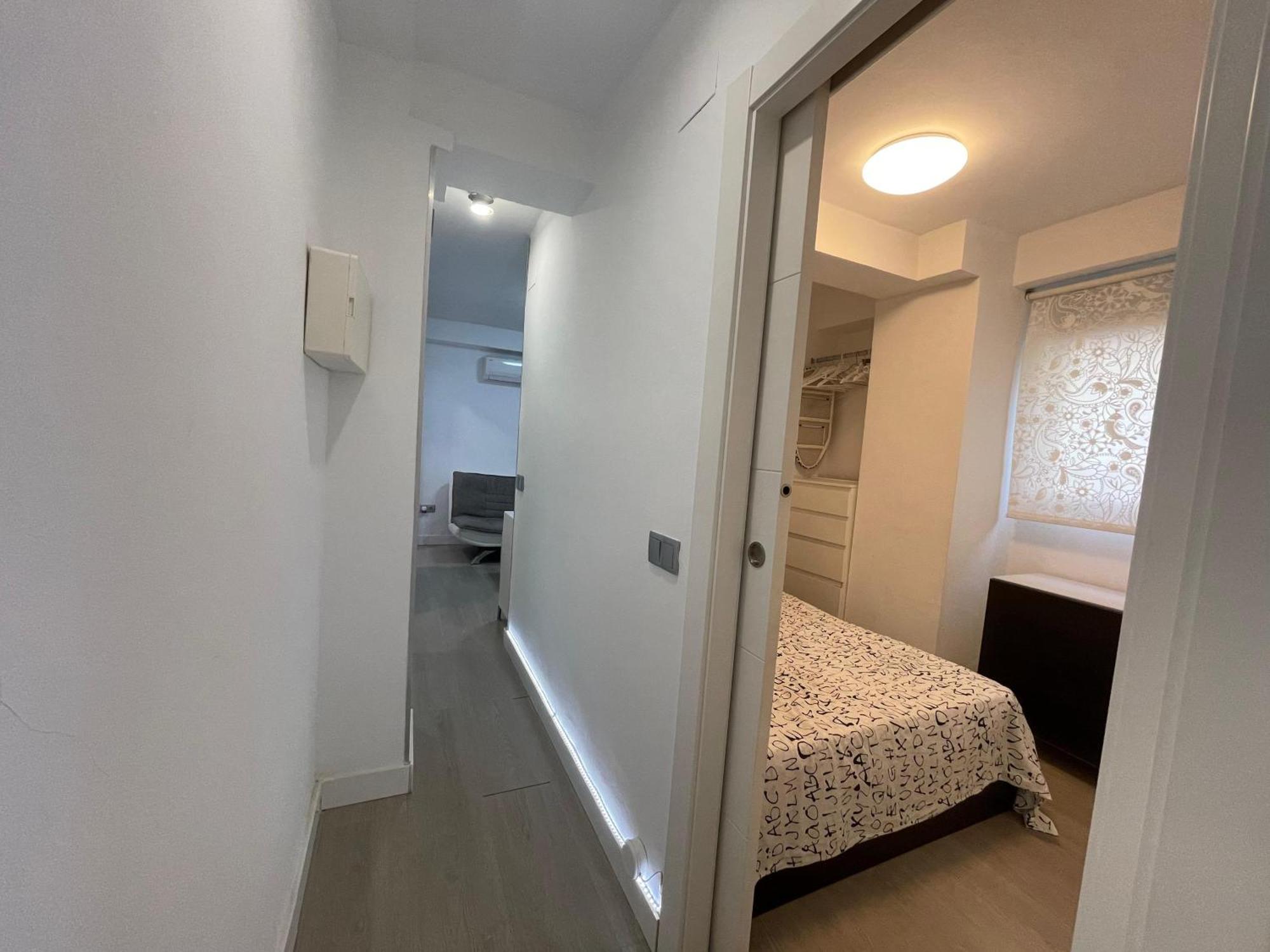 Pompeufabra Apartment *