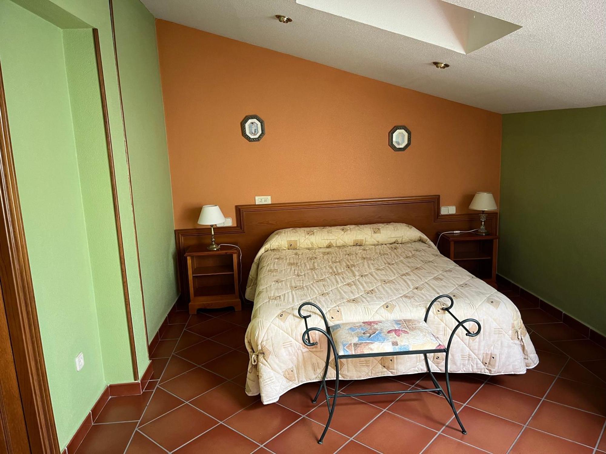 Hotel Duque Zarzalejo