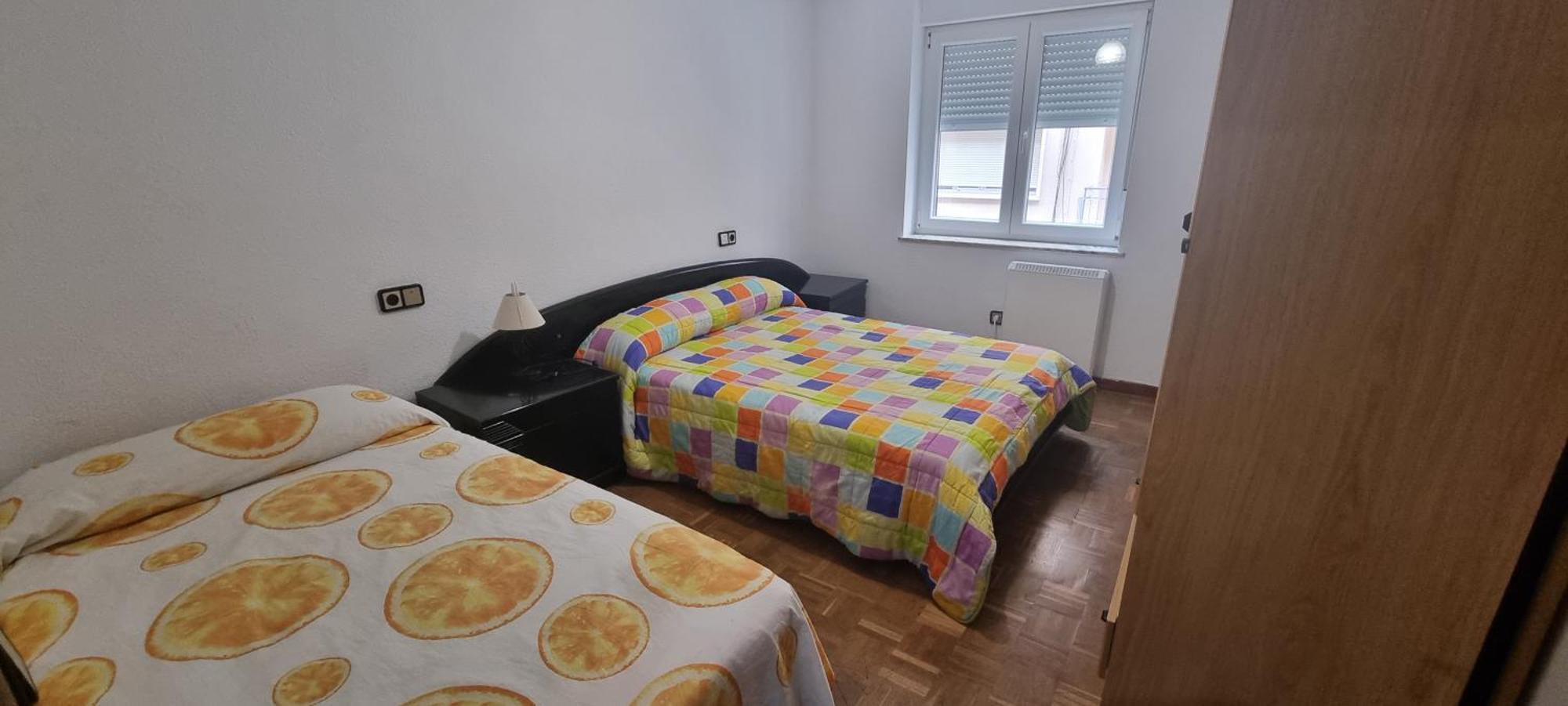 Apartamento Plaza Del Oeste 3 Y 4 Dormitorios, 2 Baños , Parking