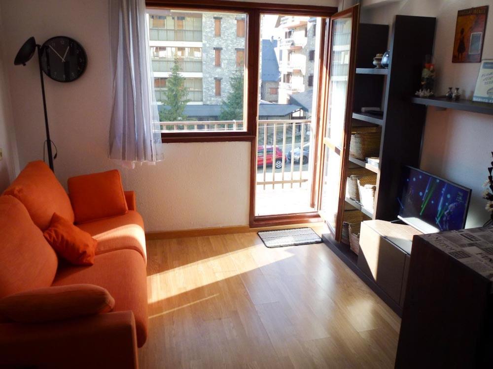 Apartamento Inmobiliaria - Admite Mascotas Formigal