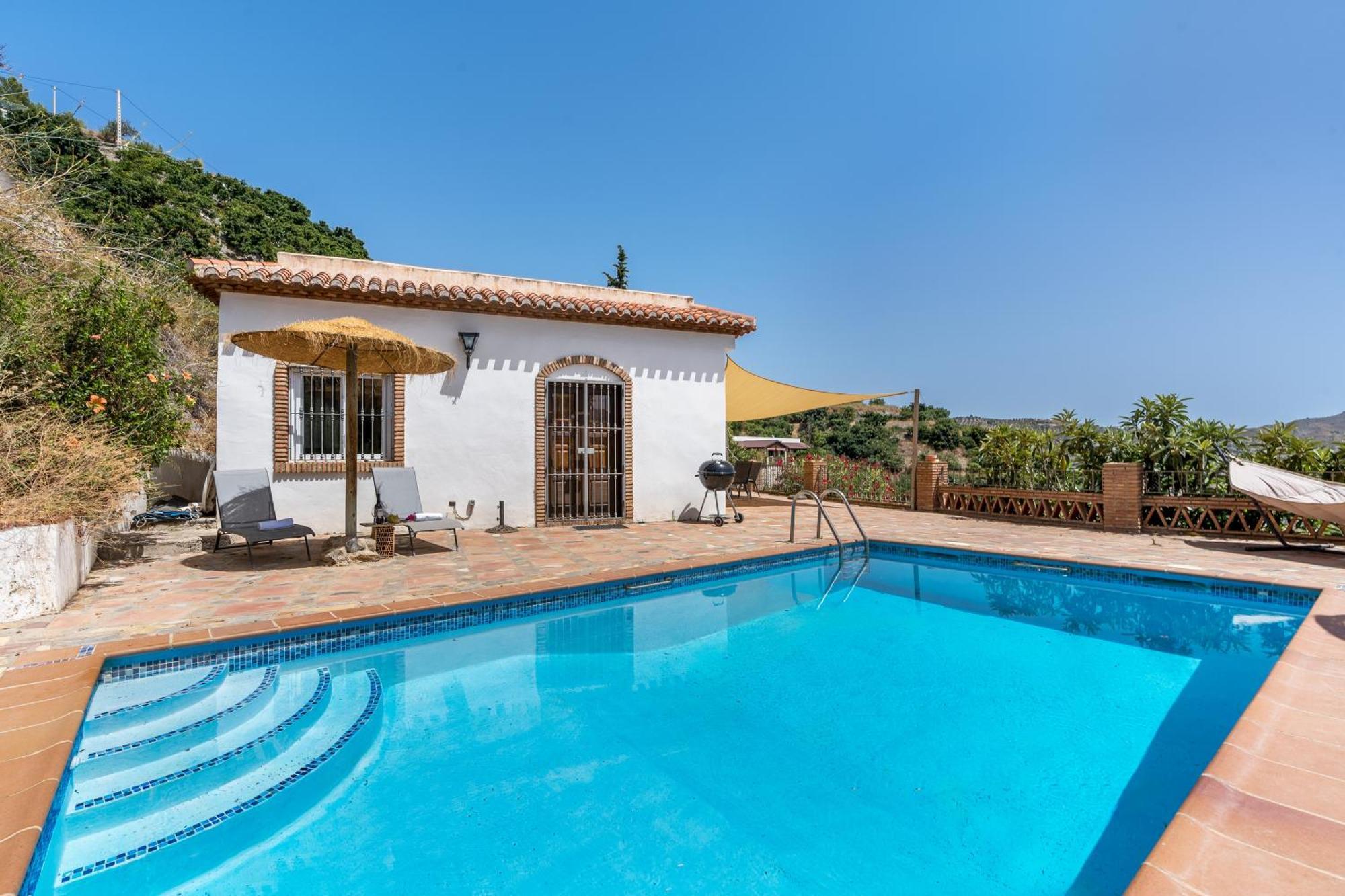 Сasa de vacaciones Cortijo La Alberquilla Otívar