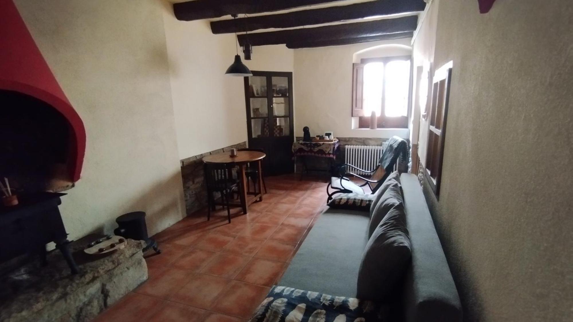 Llar Compartida El Tupi Habitación en casa particular Sant Juliá de Vilatorta