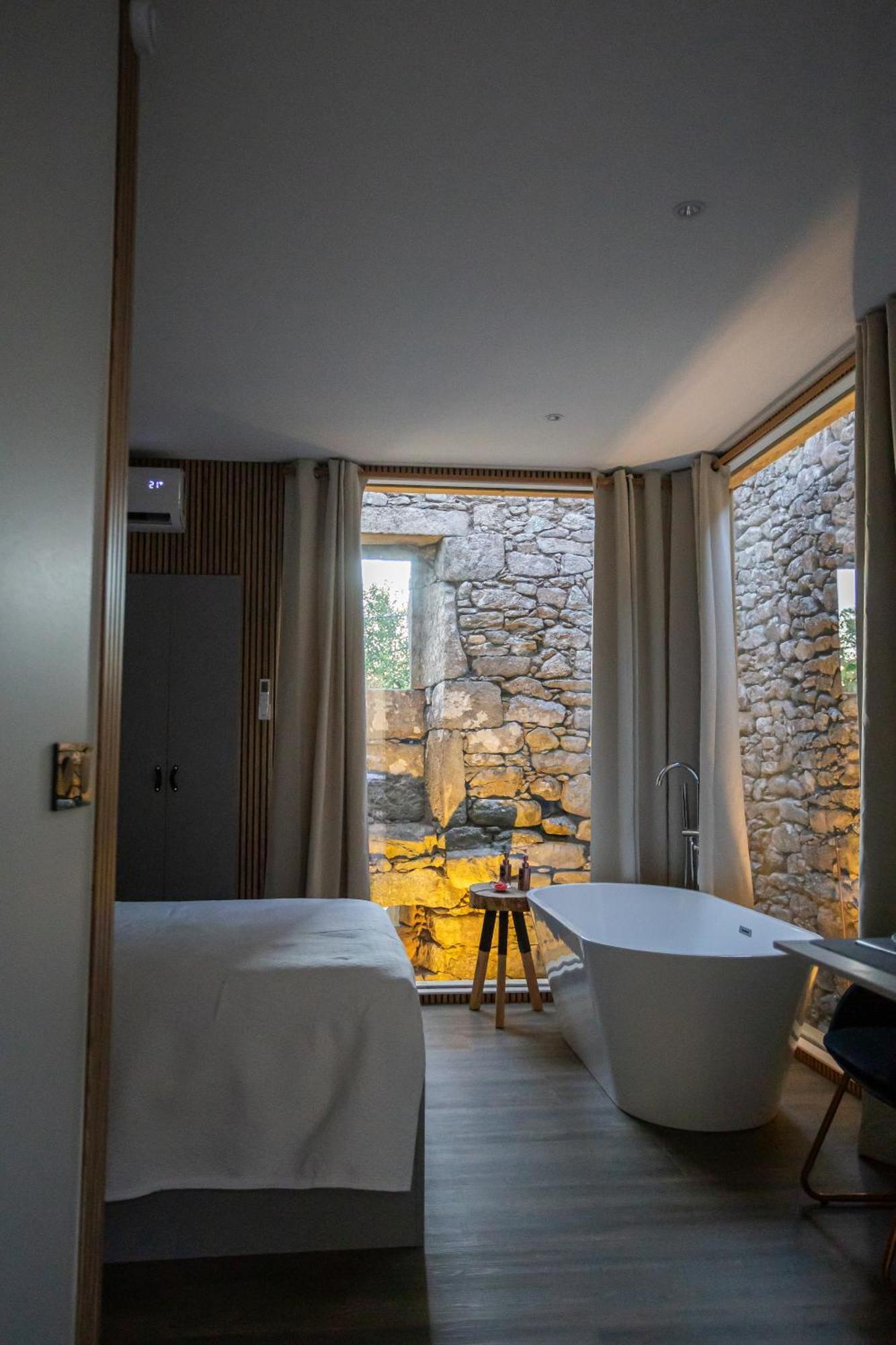 Apartahotel As Alvarizas Moraña