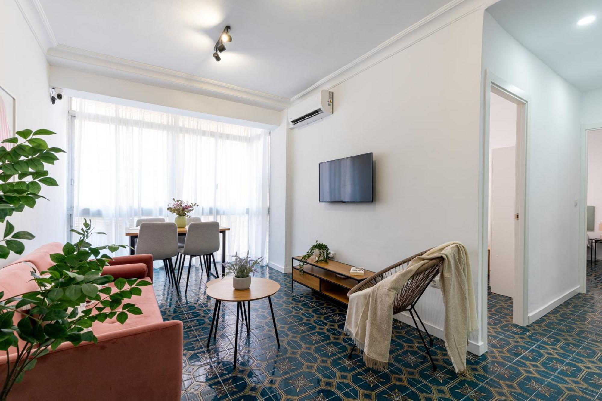 Piso Elegante Y Nuevo De 3 Y 2 Banos Apartamento Sevilla