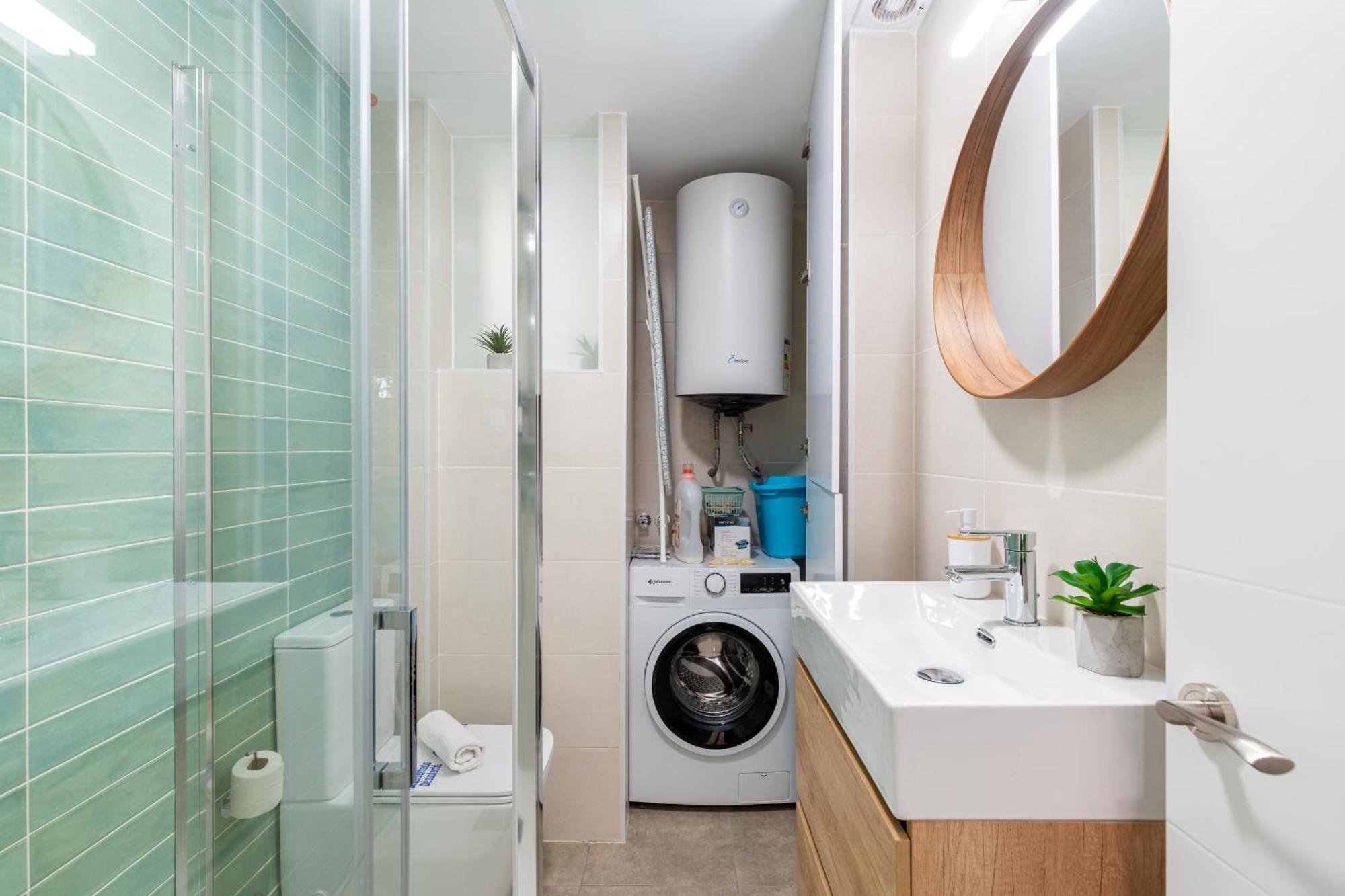 Apartamento Piso Elegante Y Nuevo De 3 Y 2 Banos *