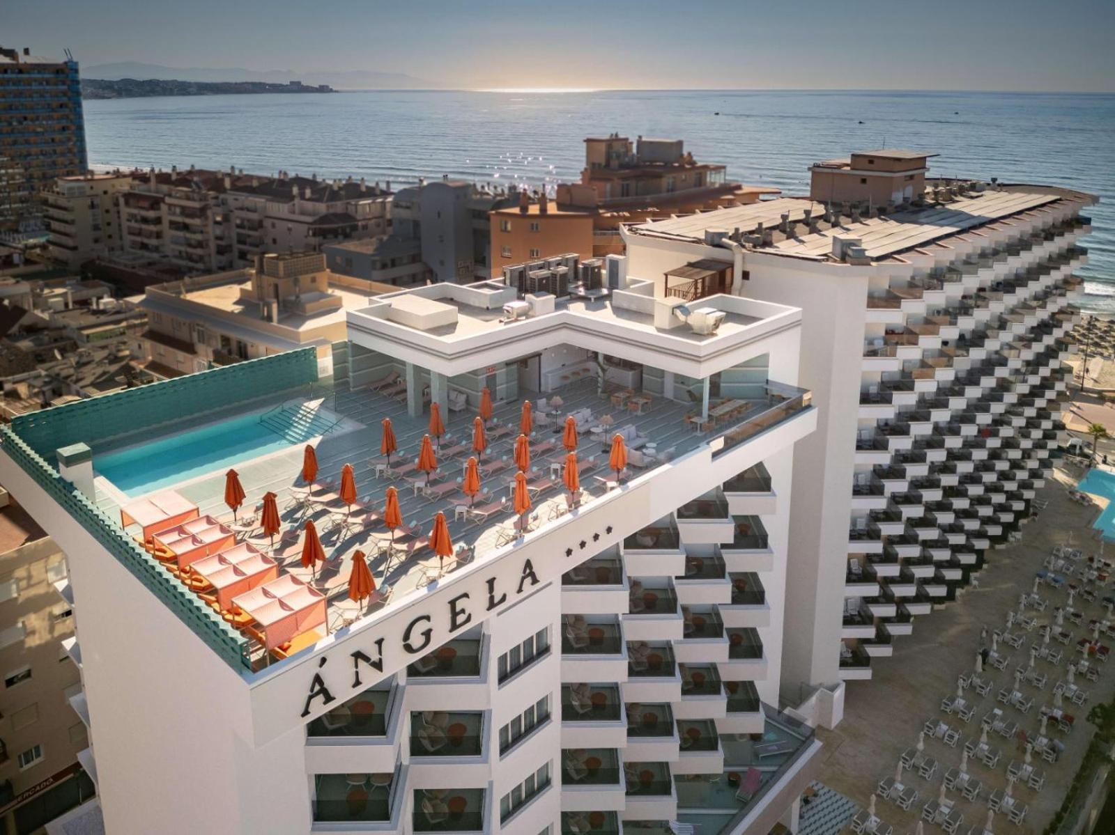 Angela - Adults Recommended Fuengirola