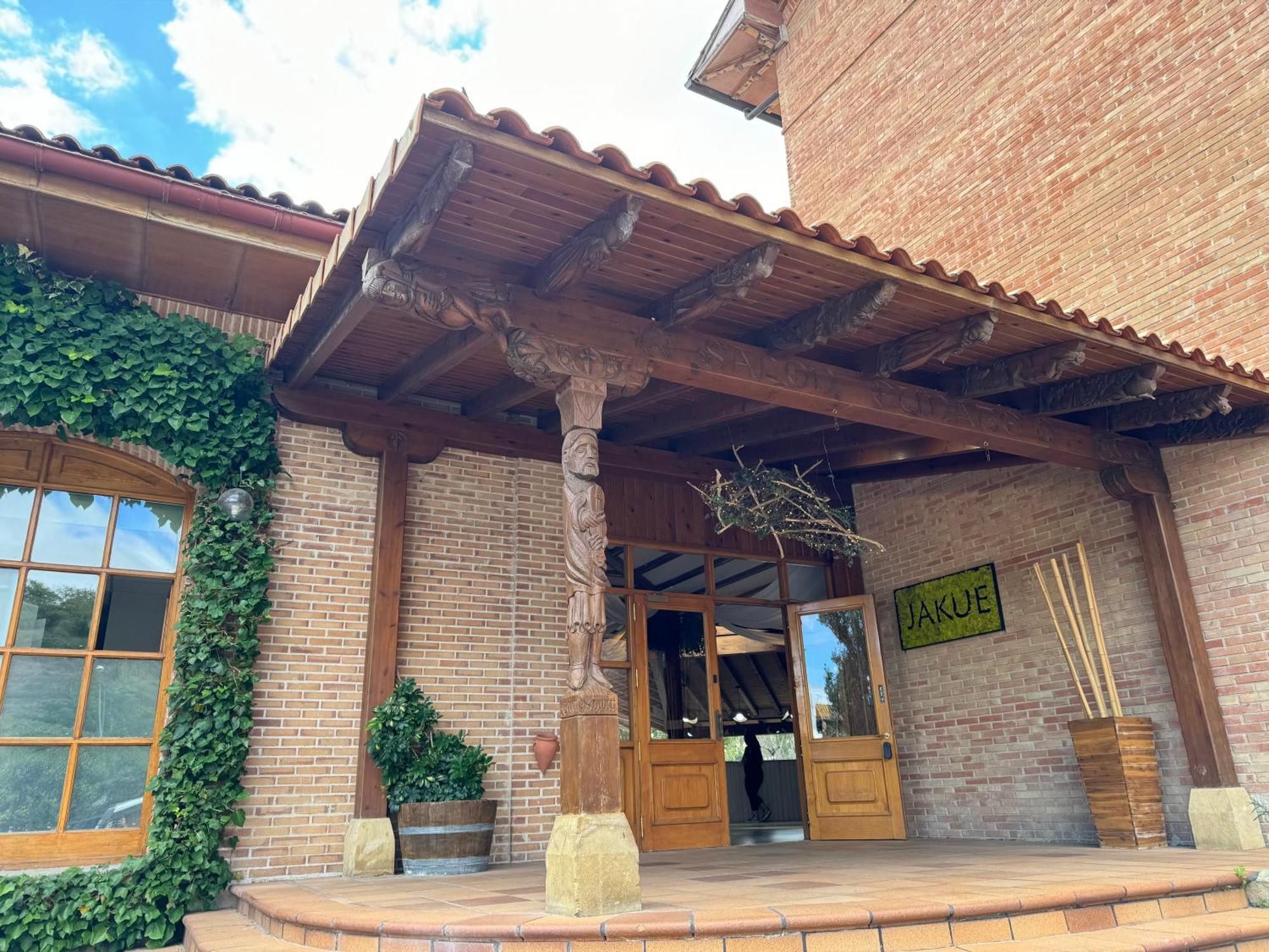 Jakue Hotel 3*
