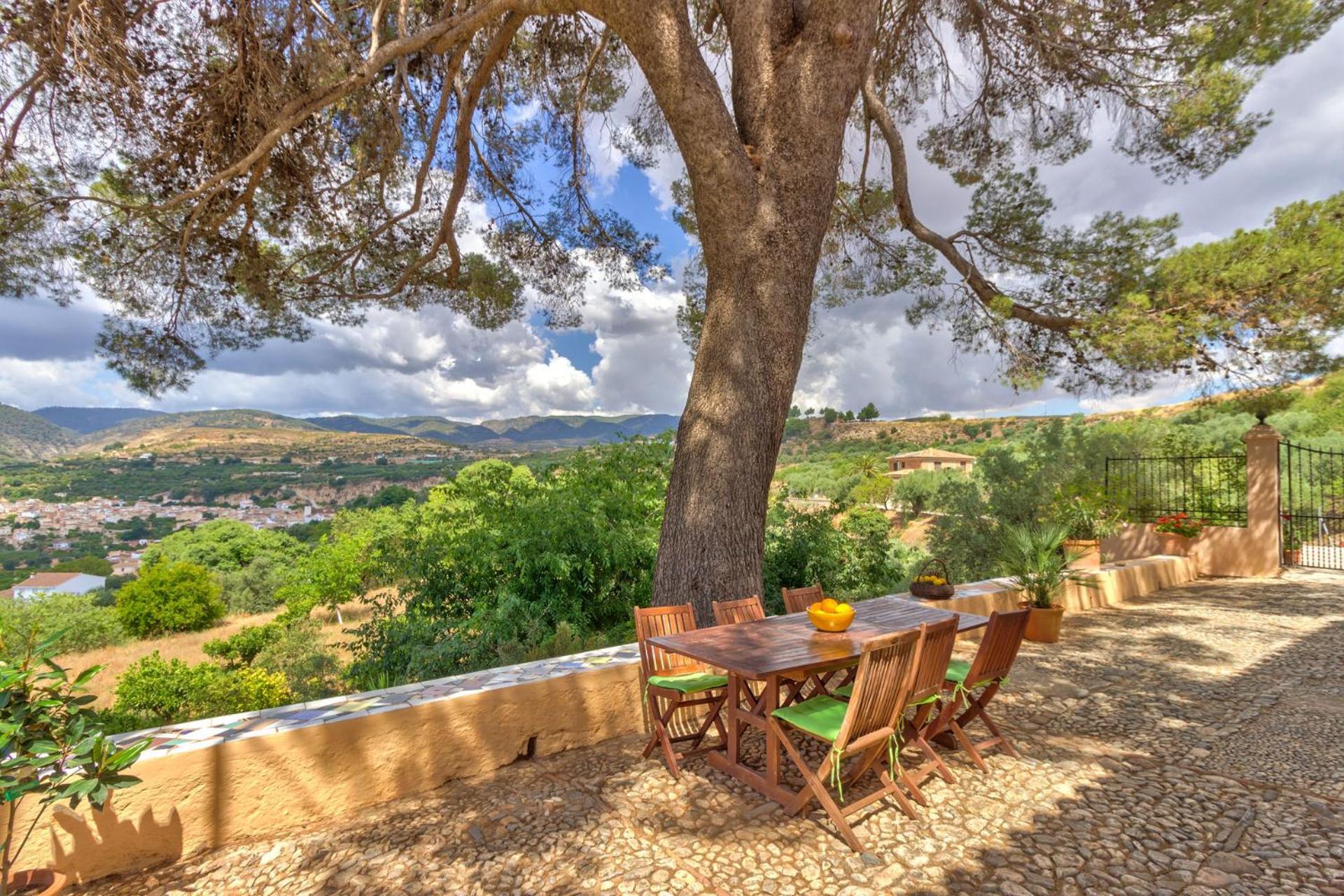 Cortijo El Pino Bed and breakfast