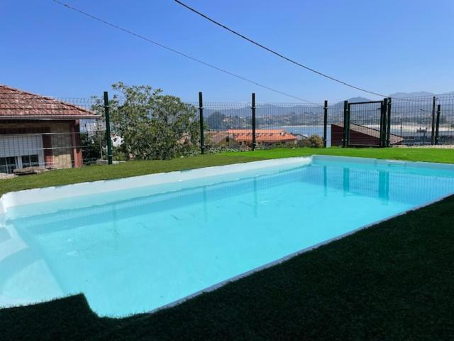Holiday home Casita Independiente Y Tres Con Piscina Ladeira Playa Baiona