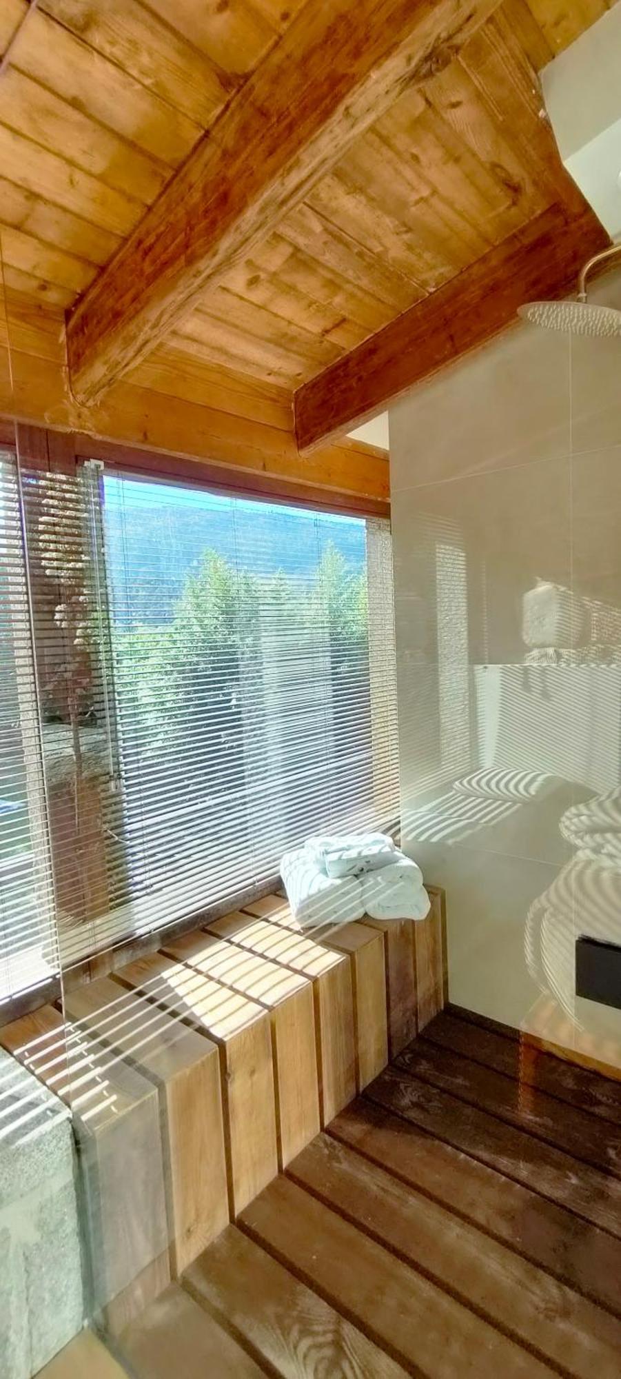 Numa Experimental Hotel *