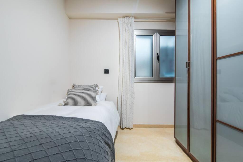Magnifica Vivienda En La Playa De Las Canteras