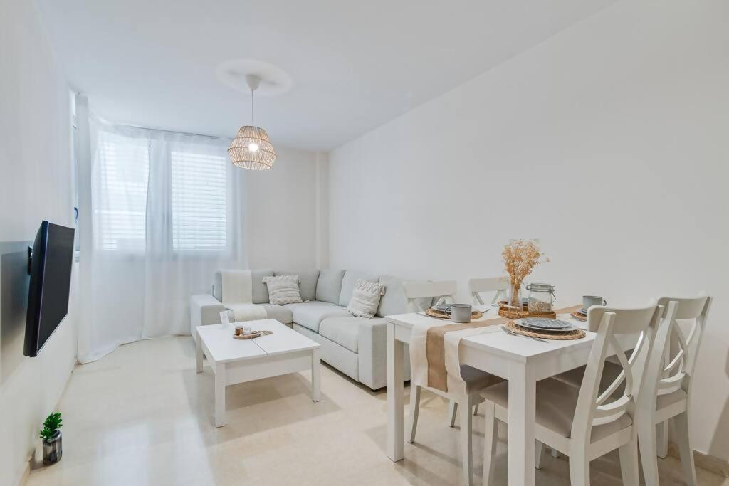Magnifica Vivienda En La Playa De Las Canteras *