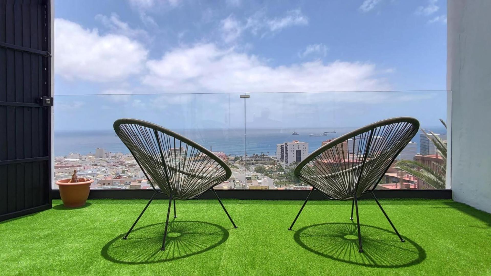 Urban Ocean Lookout Holiday home *