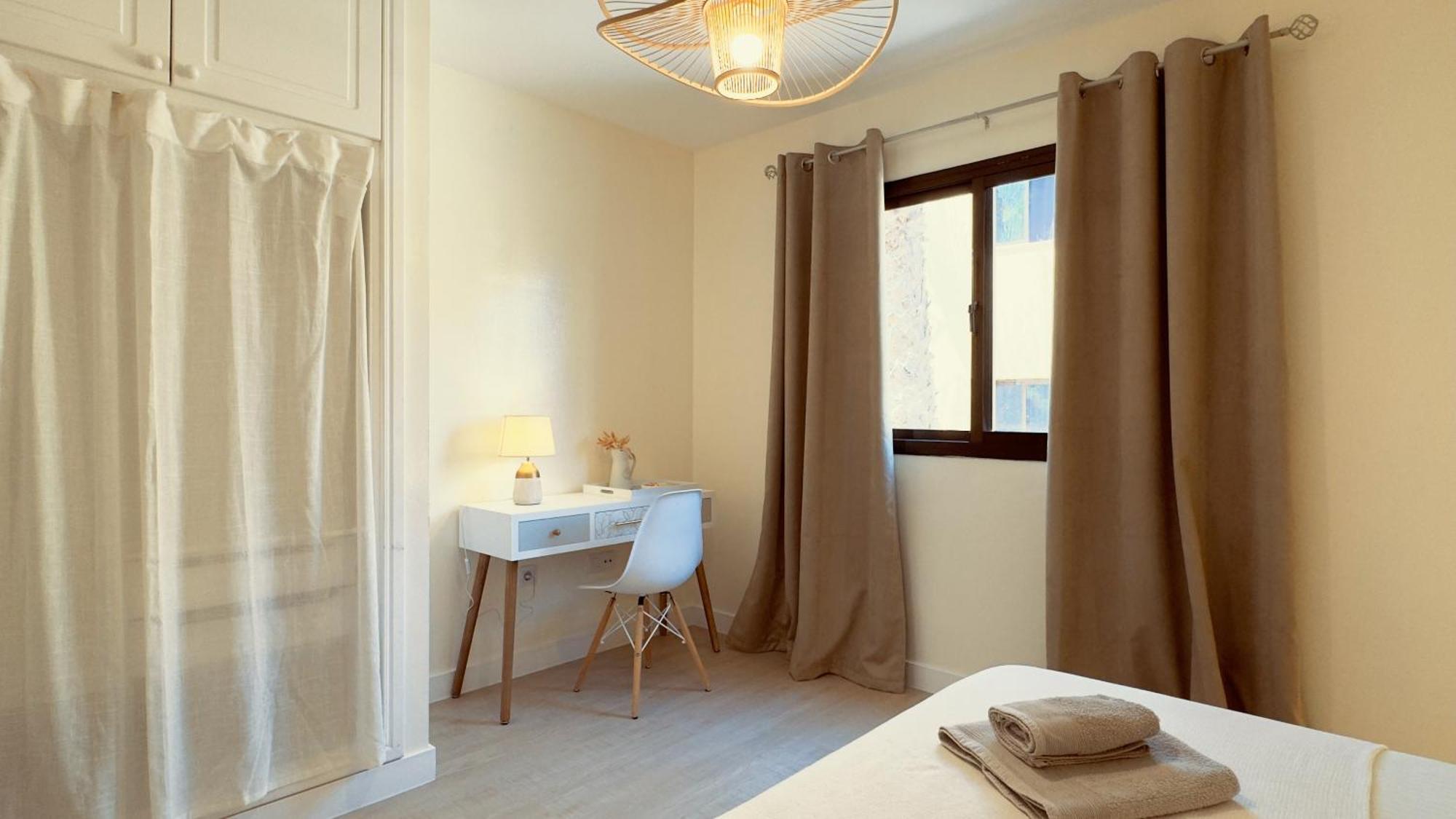 Golden Dream, Swimming Pool And Parking Сasa de vacaciones *