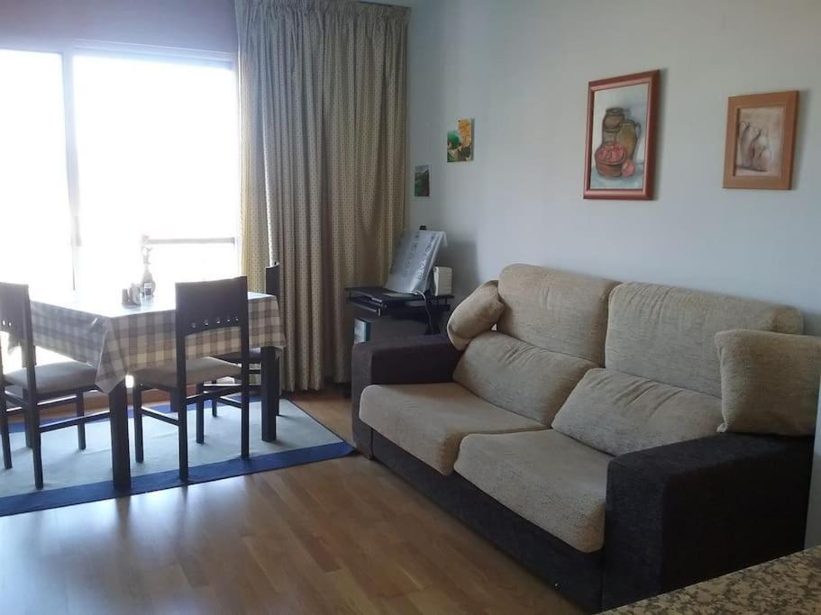 Apartment Loue A *