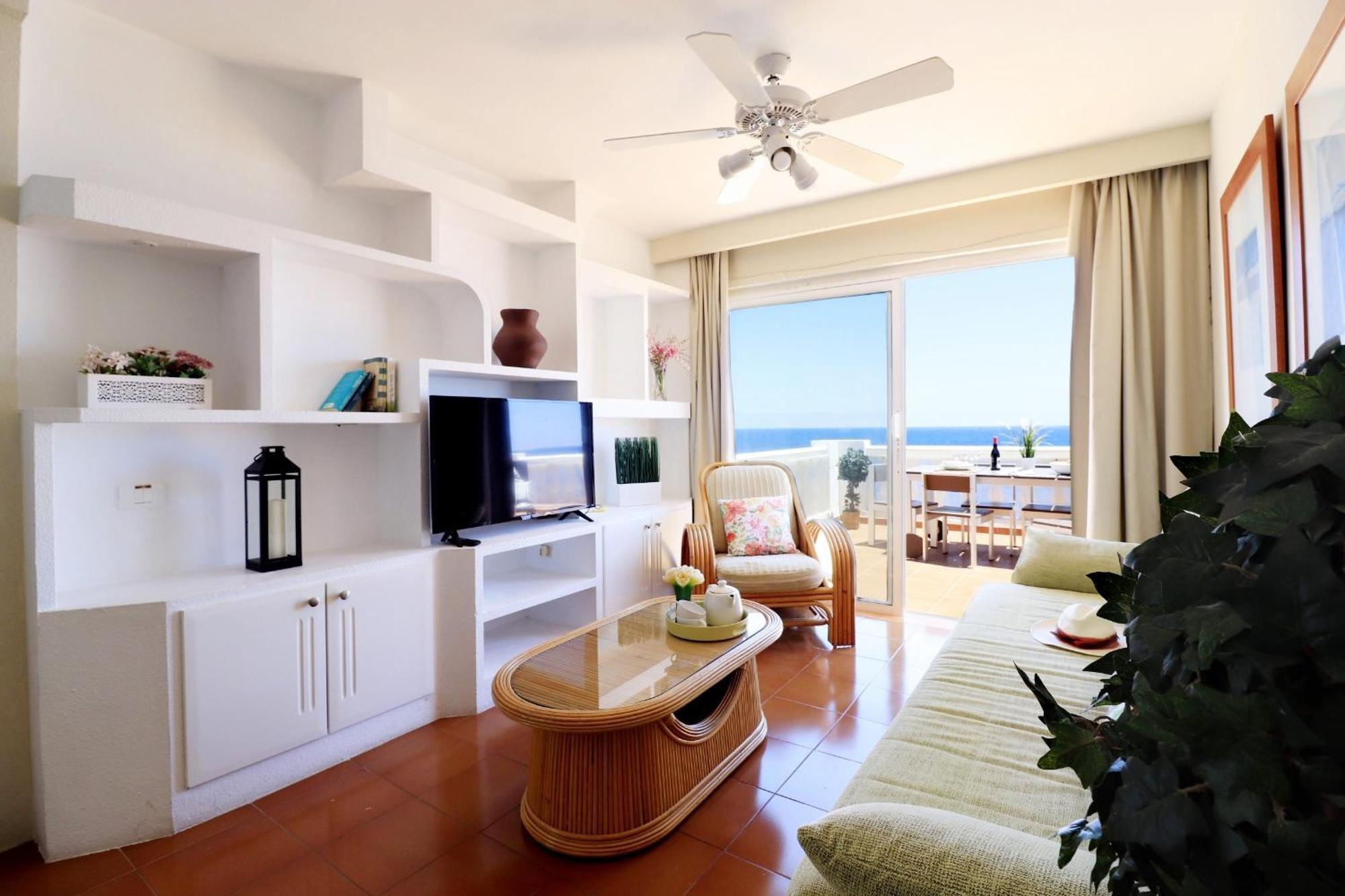 Apartment Con Terraza Vistas Al Mar *