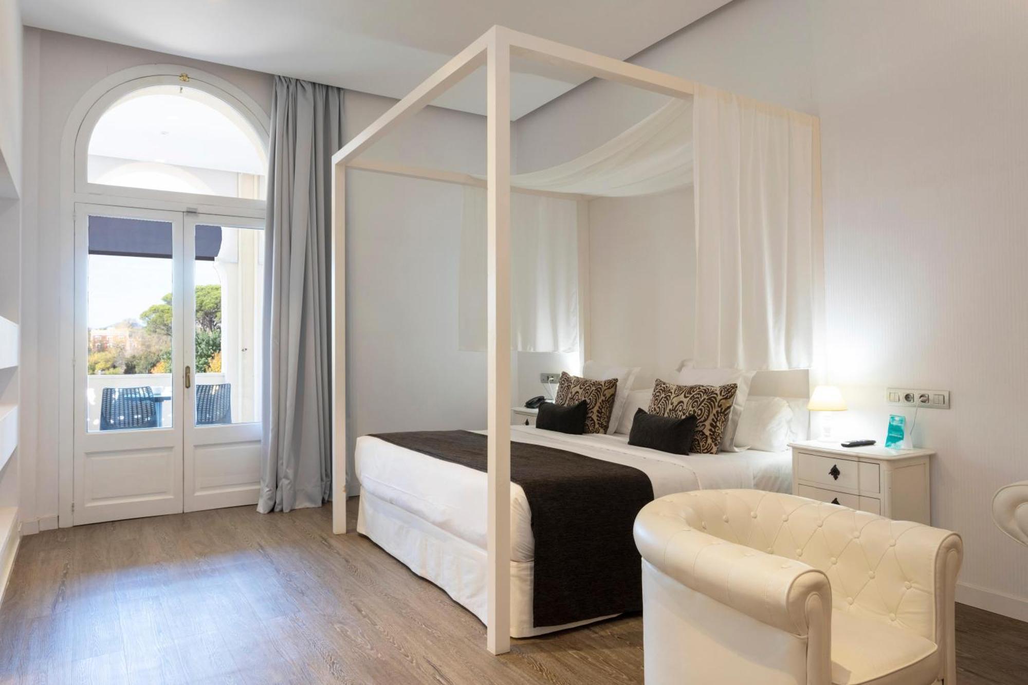 1881 Balneario Vichy Catalan Hotel 3*