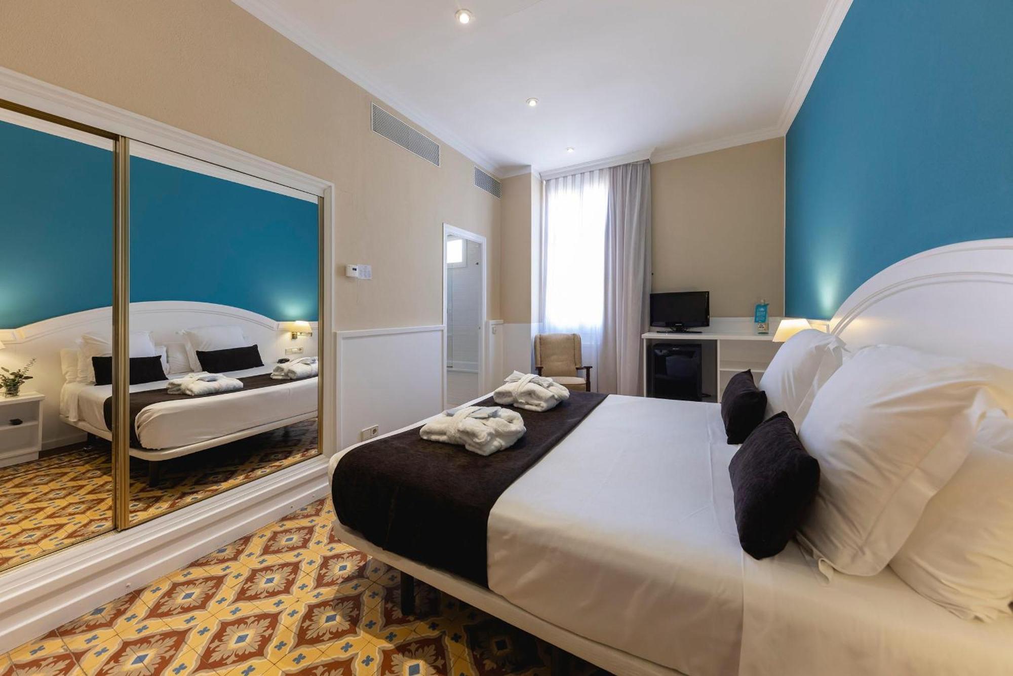 1881 Balneario Vichy Catalan Hotel 3*