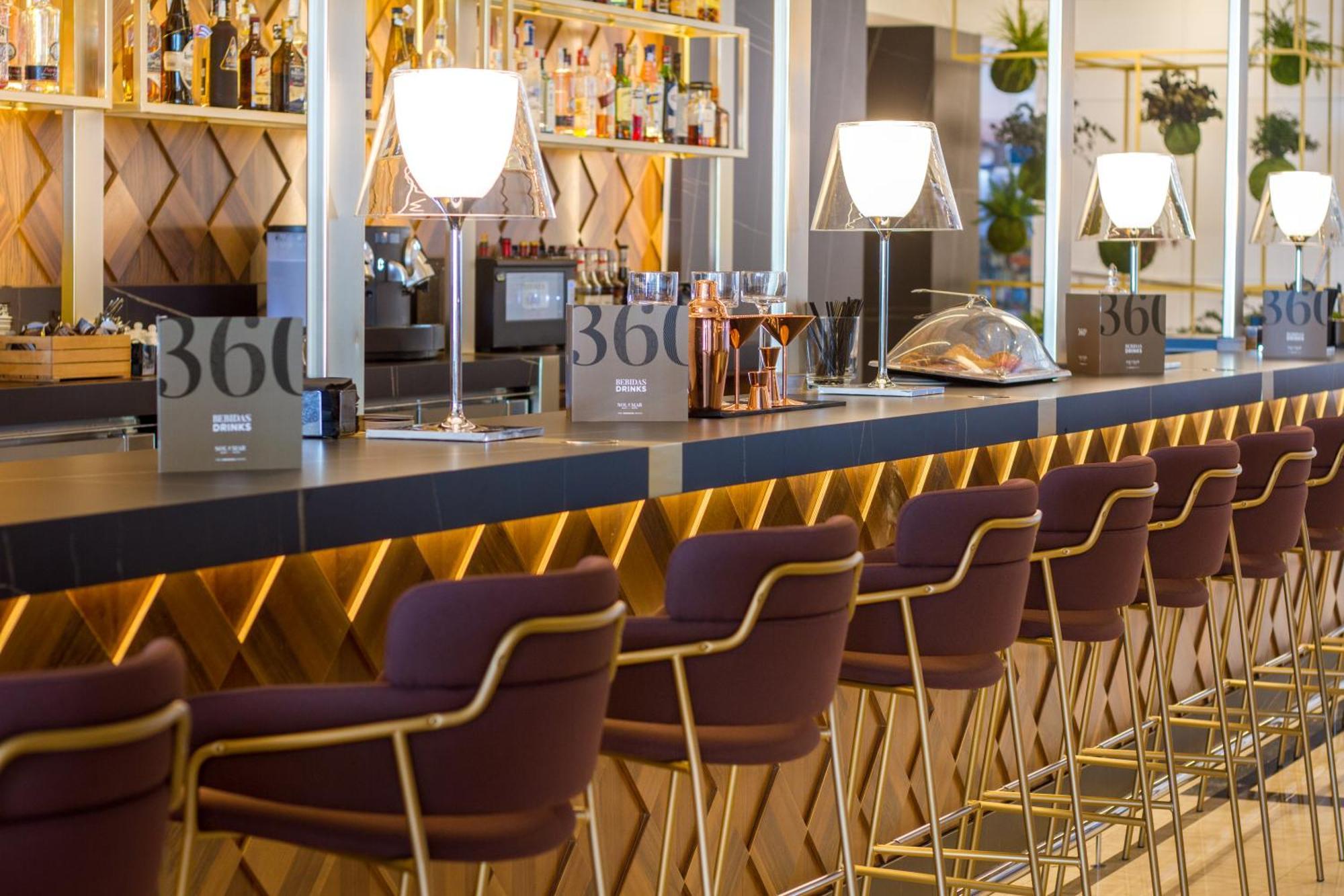 Estimar (adults Only) * Calpe