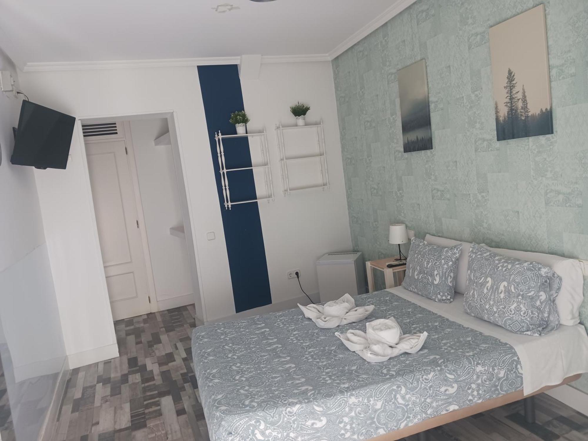Guest house Fuencarral Adeco *