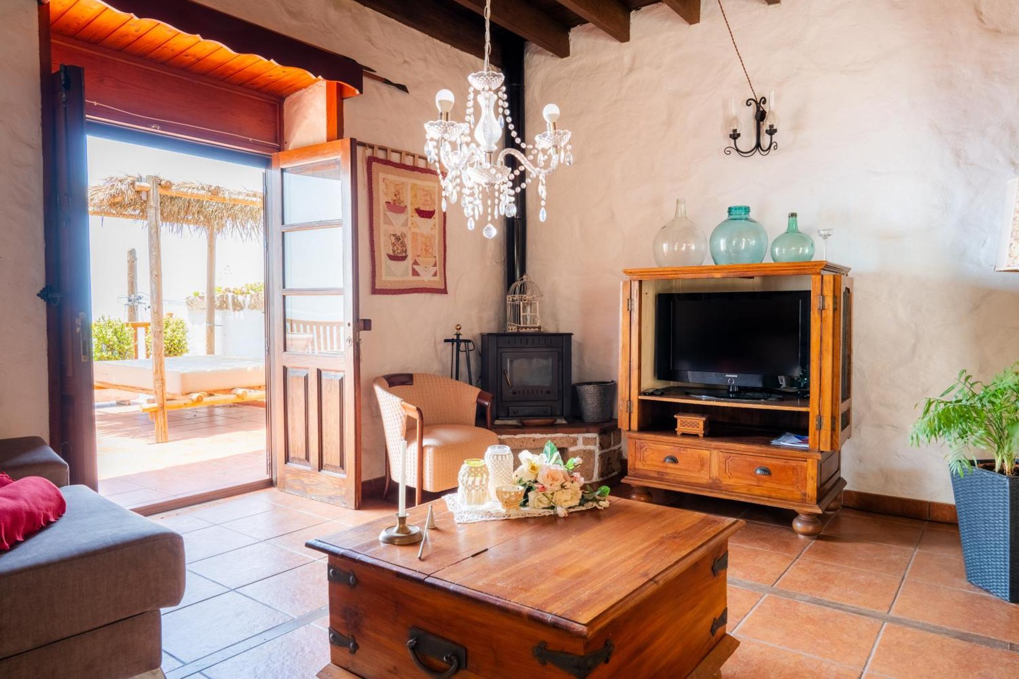Country house Tajona & Granero Costa Adeje (Tenerife)