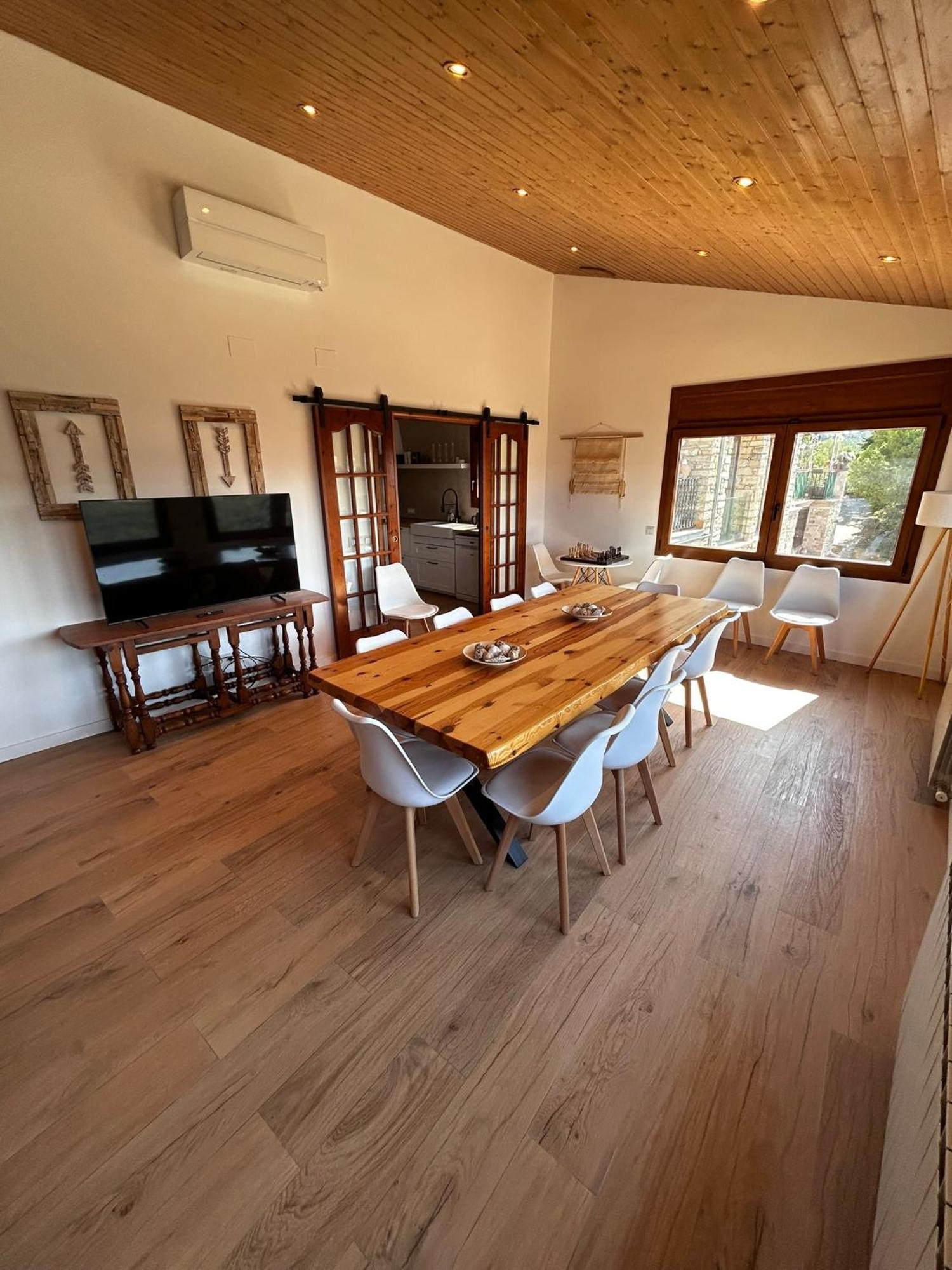 Holiday home Cal Jando Segura (Catalonia)