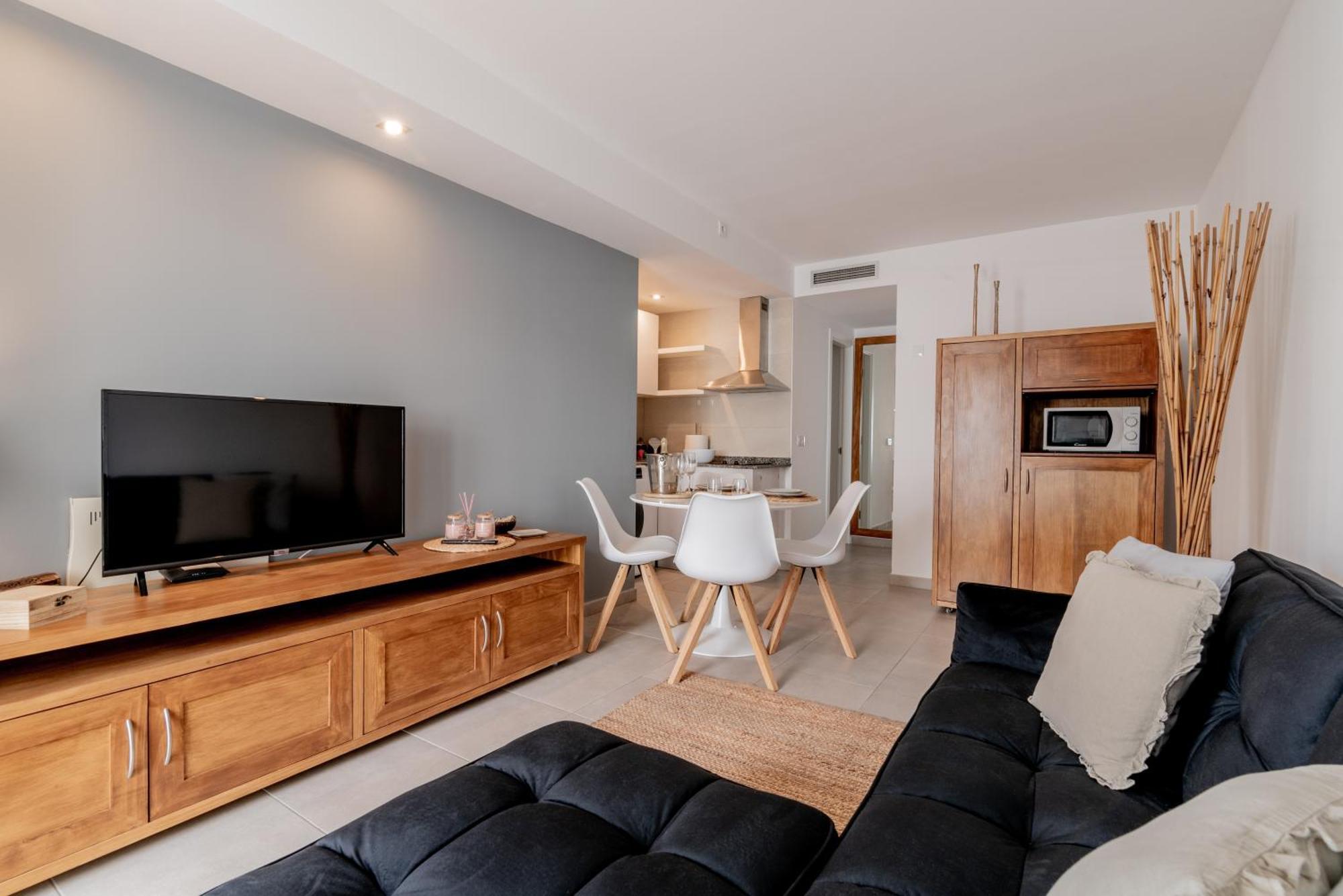 Sara's Paradise Apartment