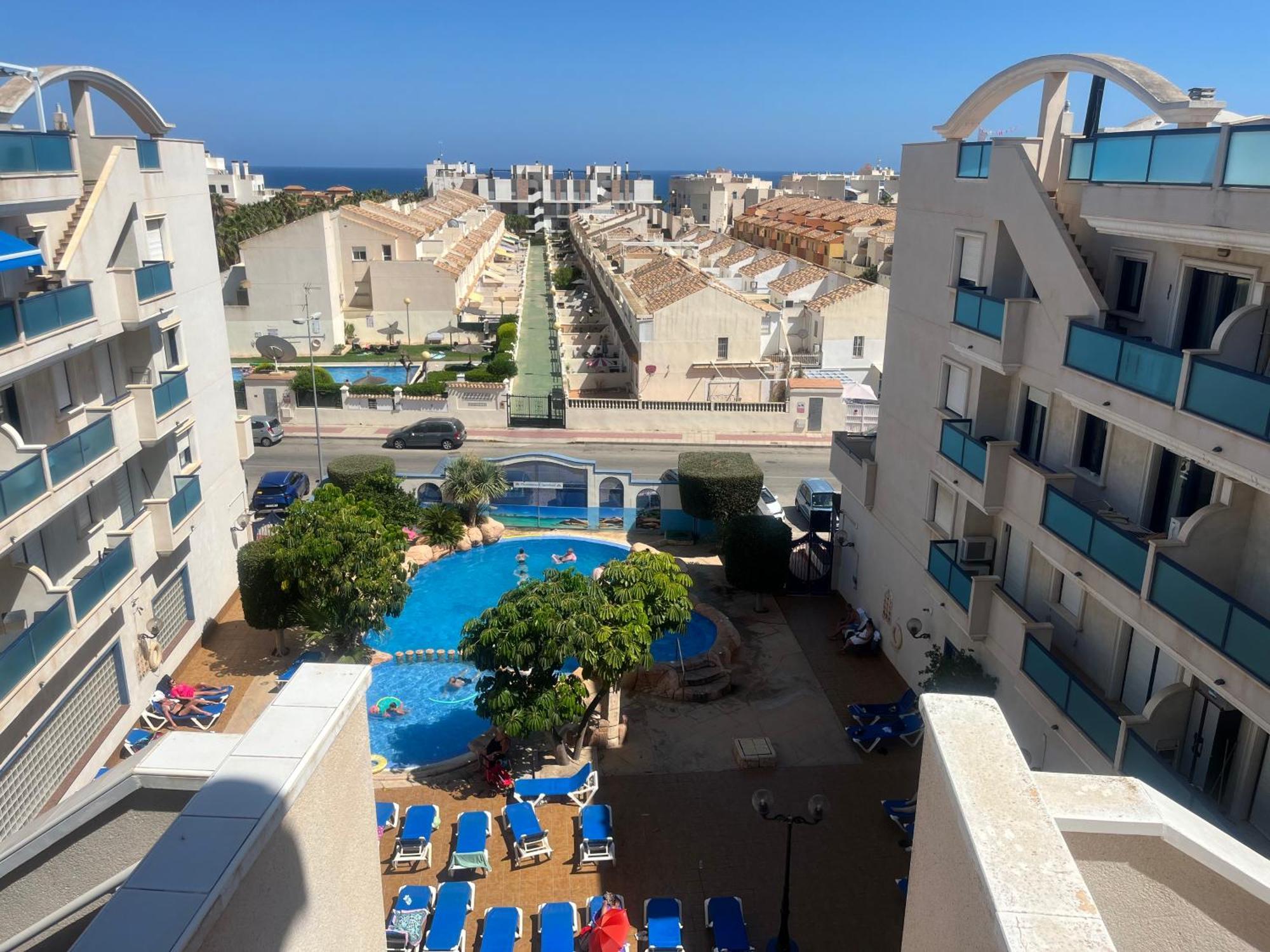 Apartahotel Playamarina 2 Cabo Roig