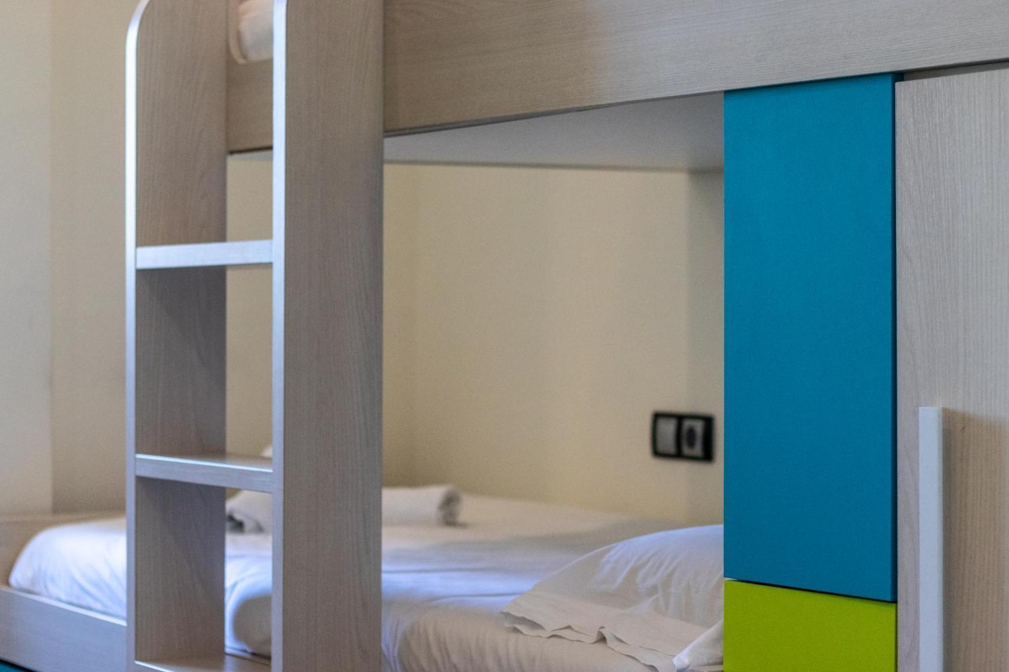 Bilbao Airport By Aston Apartment