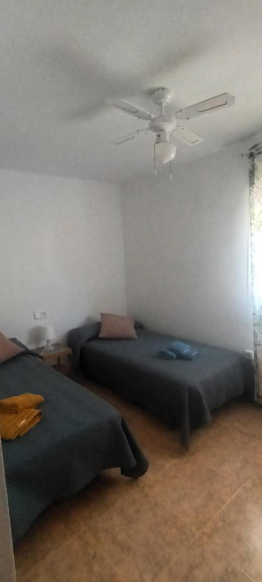 Adosado Con Piscina En 4p Сasa de vacaciones