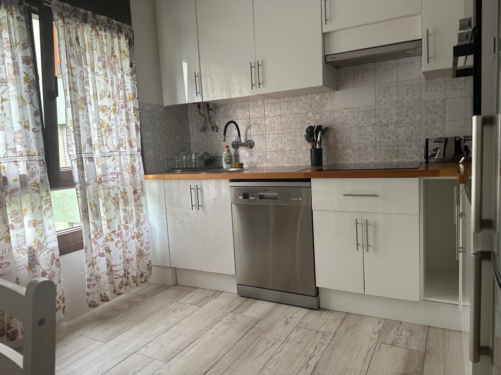 Itos Flats Apartment Infiesto