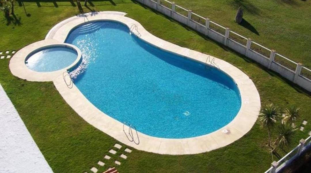 Vistas Al Mar Piscina Apartamento