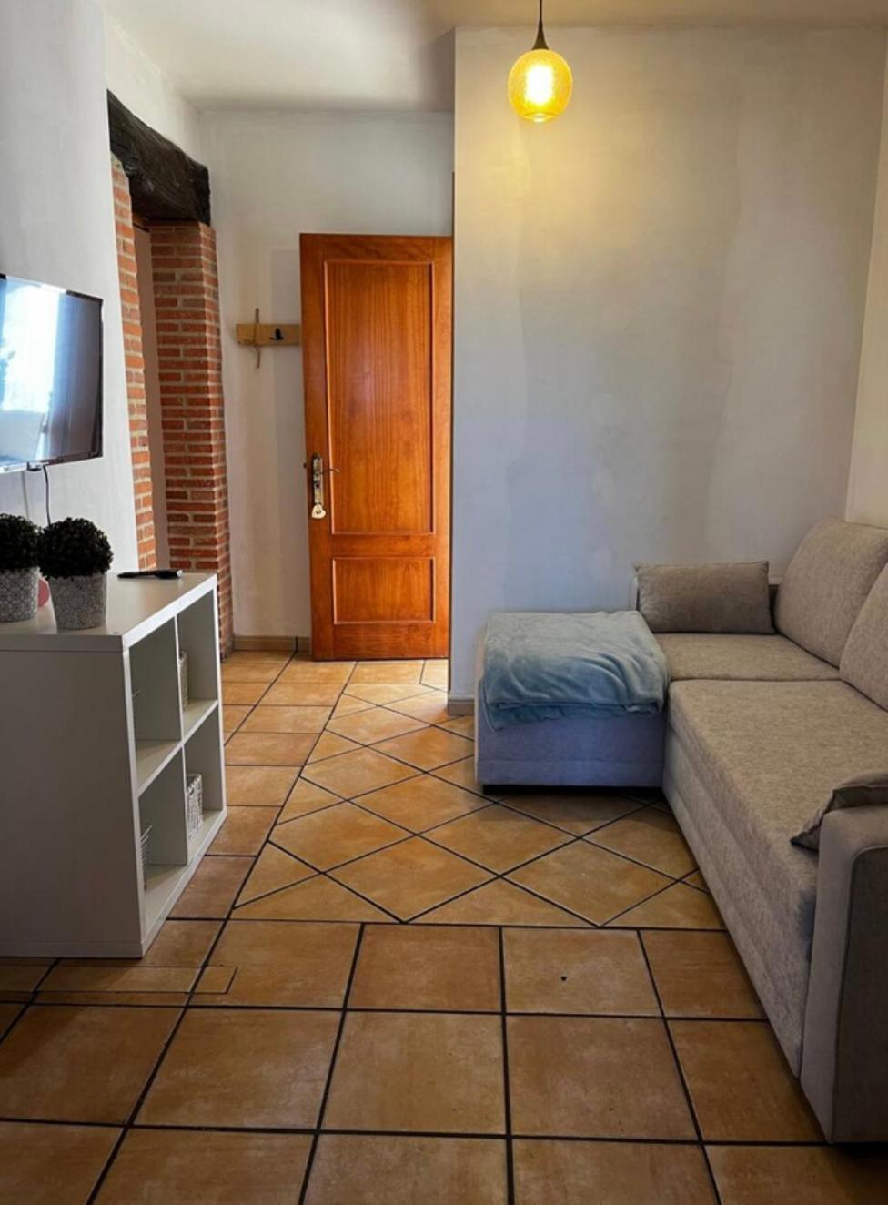 Apartment Lastras 24 *