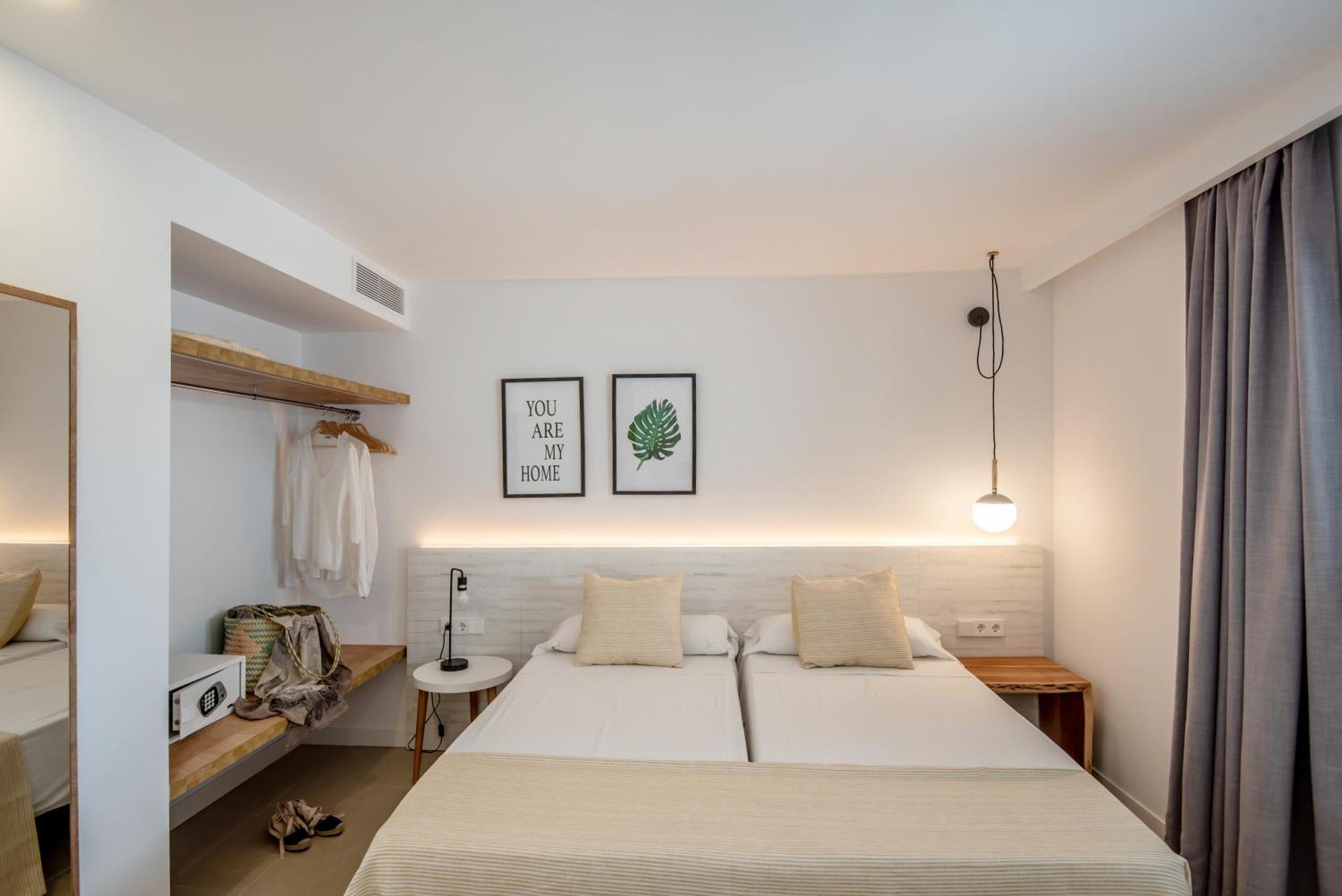 Apartment - Emar Es Pujols