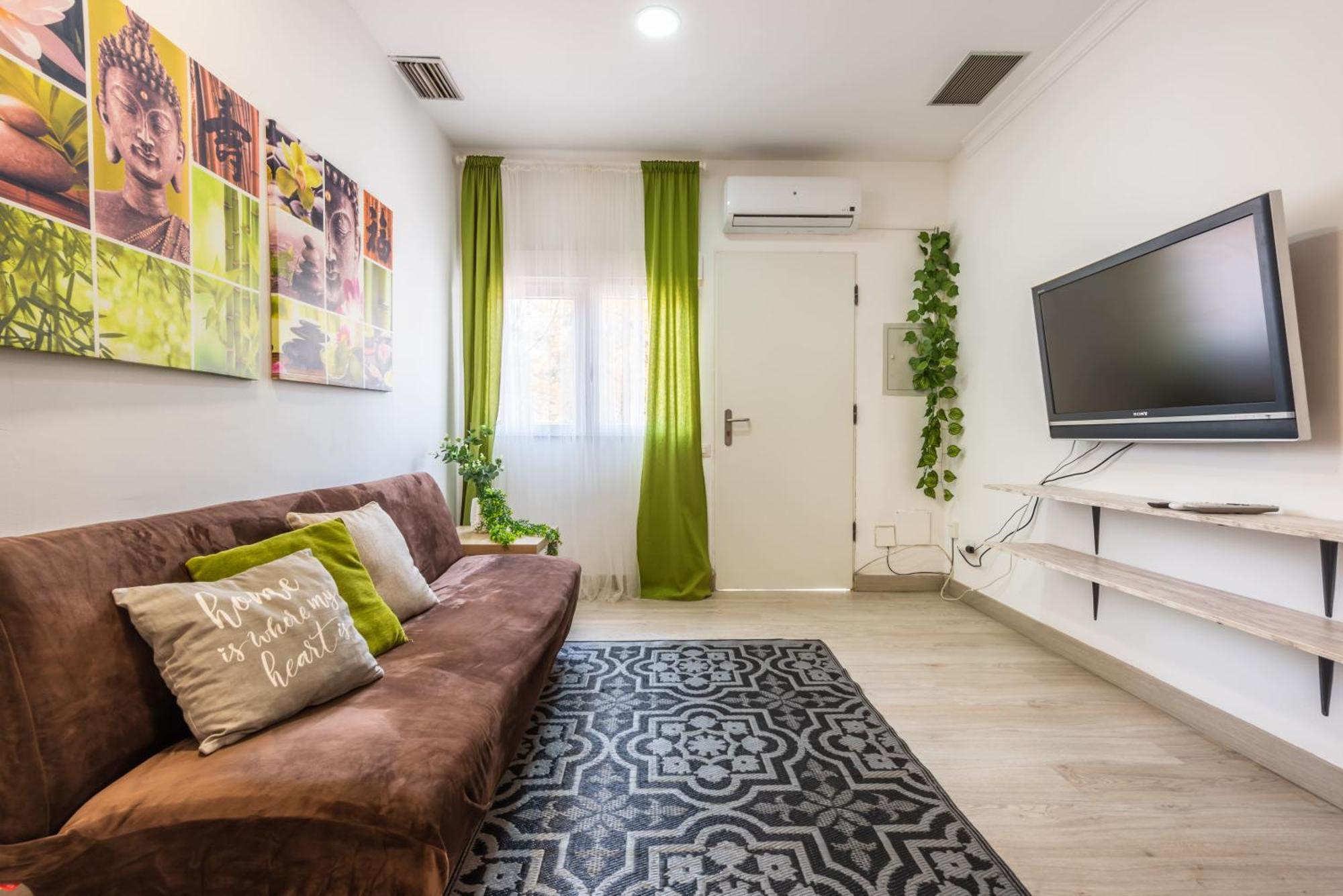 Centro L-ll Apartamento *