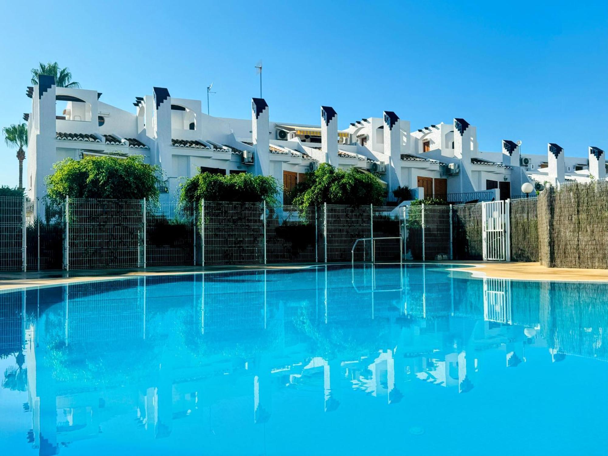 Contemporary House In Cabo Roig *